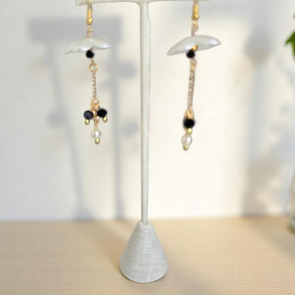 Single White Pearl Flower Petal dangle earring - Picture 2 of 3